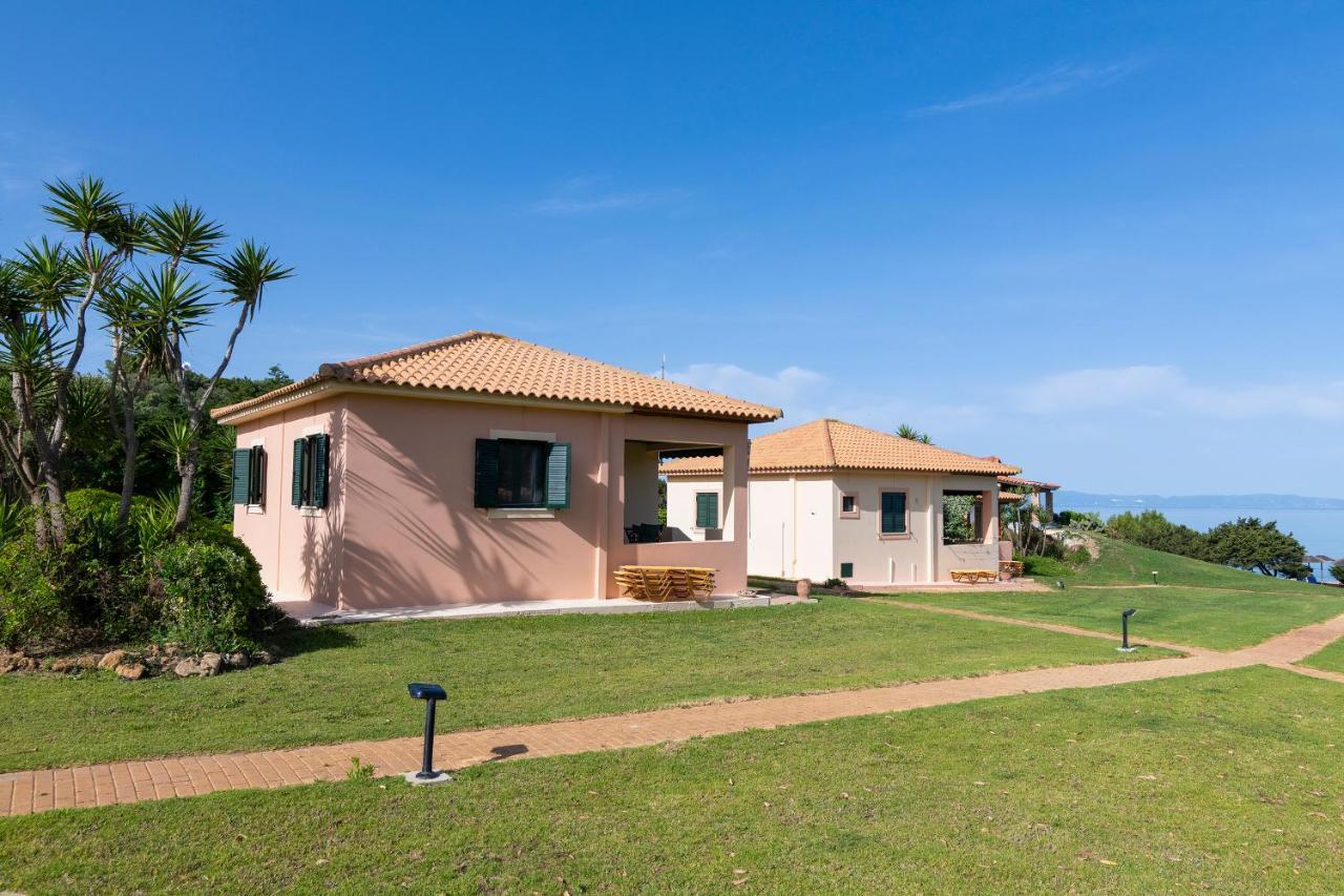 Analipsi Beach Front Villas - Happy Rentals Kástro Tornéze Exteriör bild