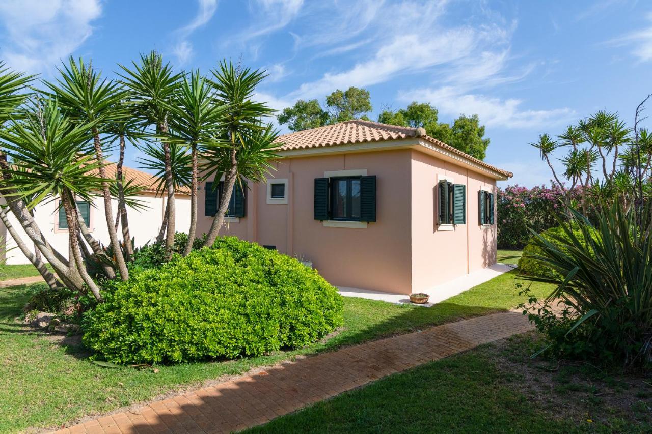 Analipsi Beach Front Villas - Happy Rentals Kástro Tornéze Exteriör bild