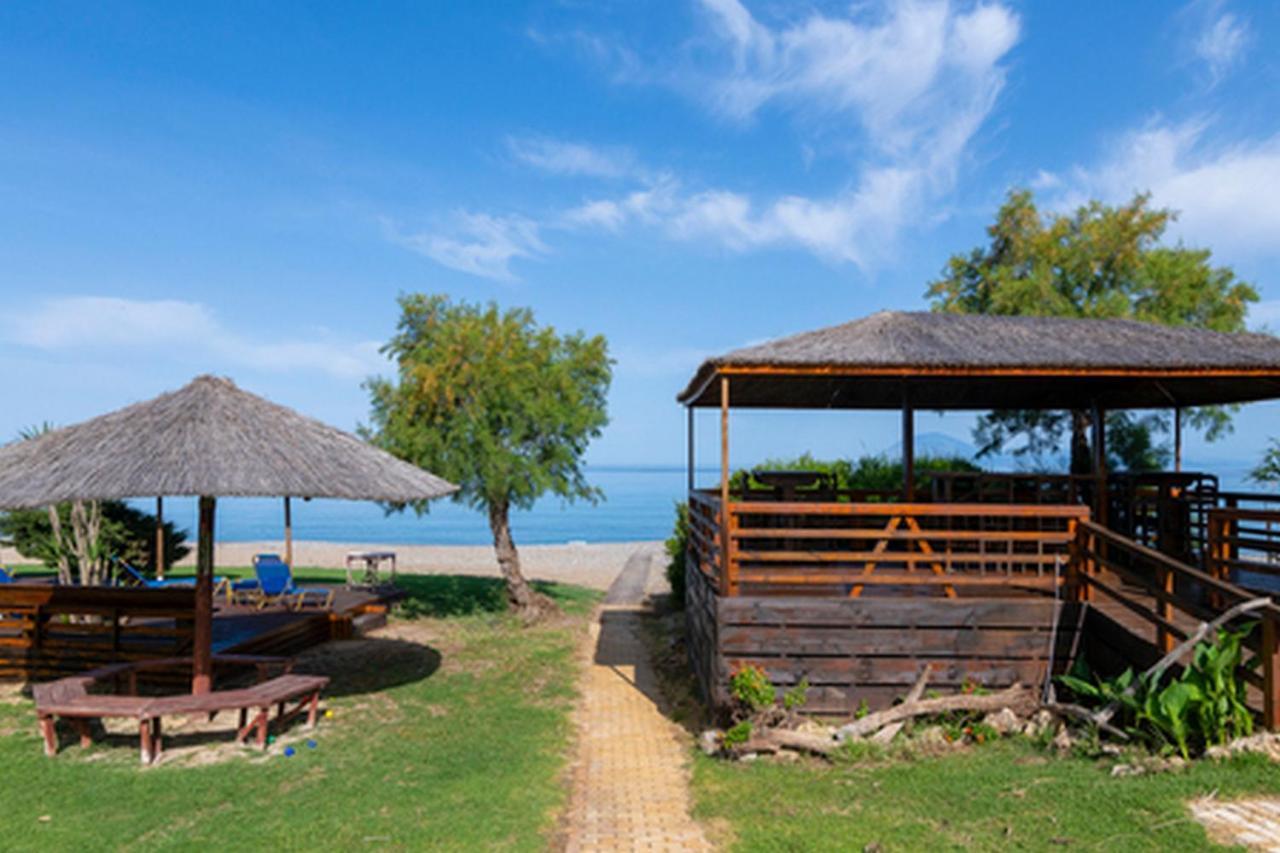 Analipsi Beach Front Villas Kástro Tornéze Exteriör bild